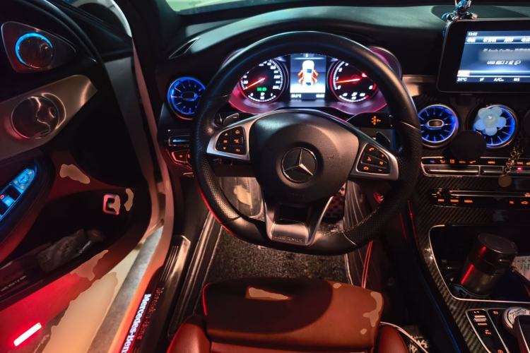 Used Mercedes-Benz C-Class 2018 C 200 Sport Edition Steering Wheel