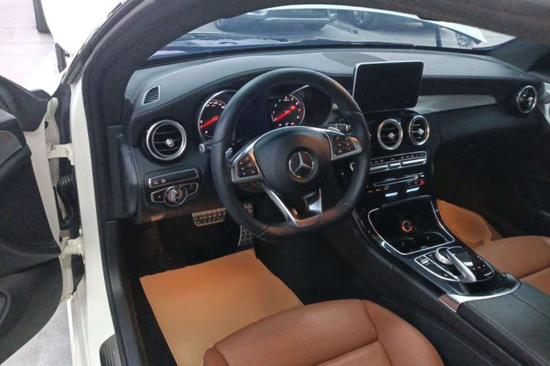 Used Mercedes-Benz C-Class 2018 C 200 Coupe Steering Wheel