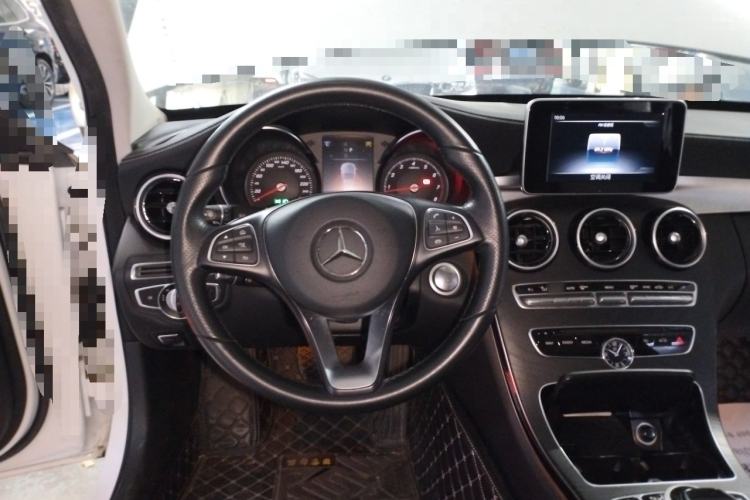 Used Mercedes-Benz C-Class 2018 C 200 L Sport Edition Steering Wheel