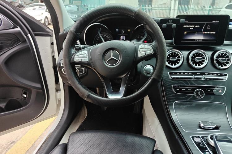 Used Mercedes-Benz C-Class 2018 C 180 L Dynamic Sports Edition Steering Wheel