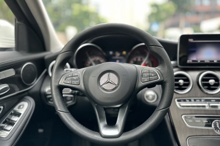 Used Mercedes-Benz C-Class 2018 C 200 L Sport Edition Steering Wheel