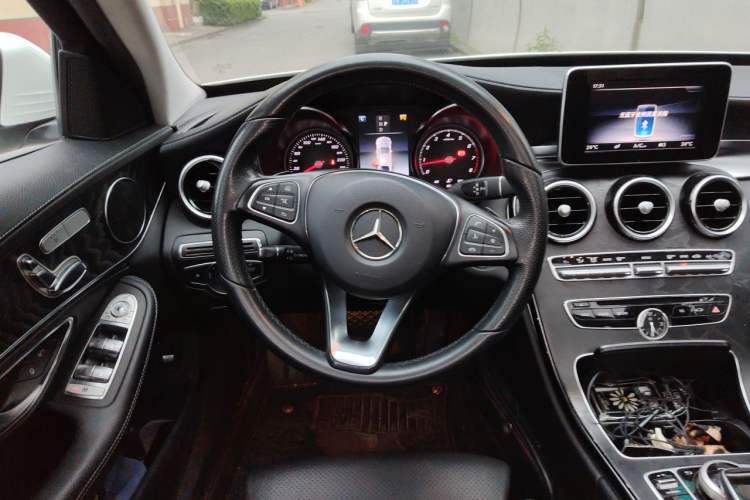 Used Mercedes-Benz C-Class 2018 C 200 L Sport Edition Steering Wheel