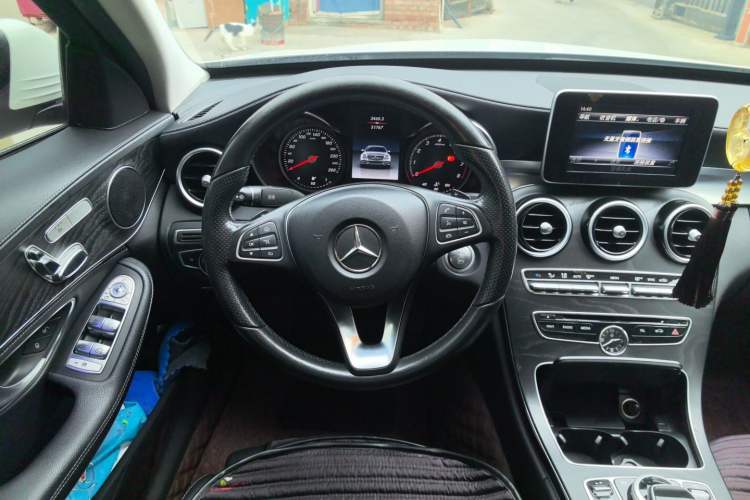 Used Mercedes-Benz C-Class 2018 C 200 L Sport Edition Steering Wheel