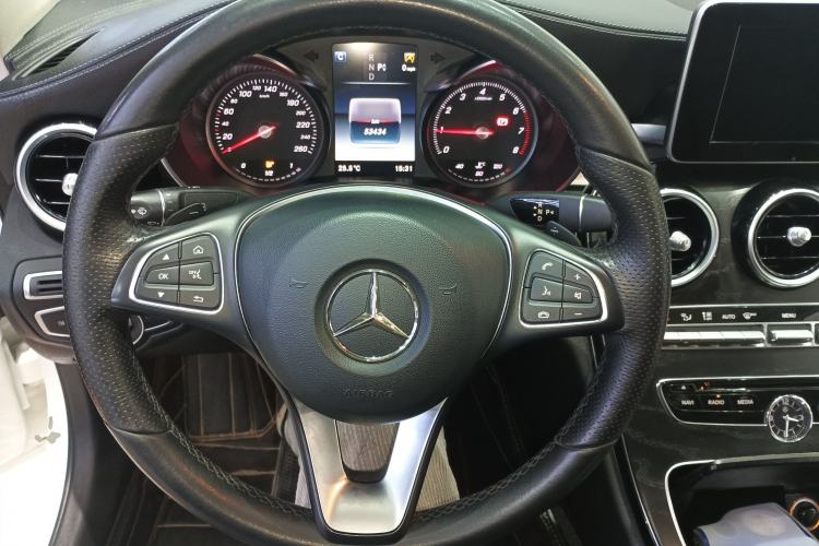 Used Mercedes-Benz C-Class 2018 C 200 L Sport Edition Steering Wheel