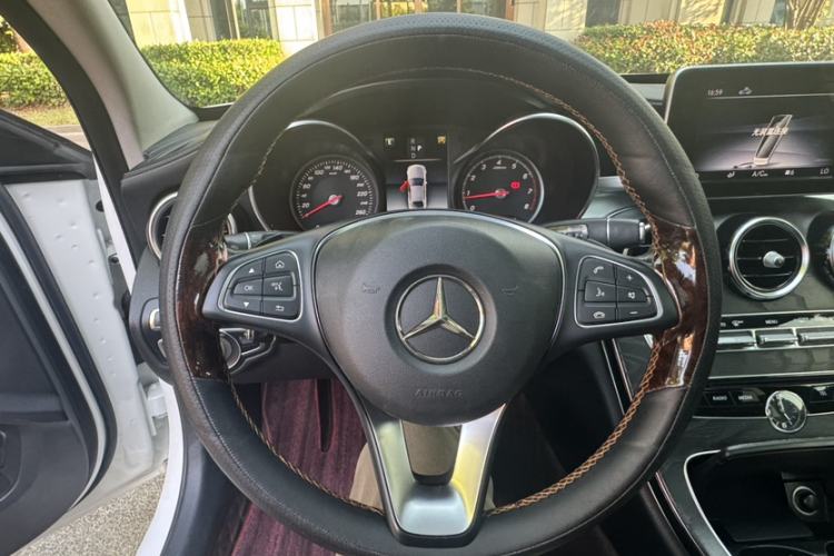 Used Mercedes-Benz C-Class 2018 C 200 L Sport Edition Steering Wheel