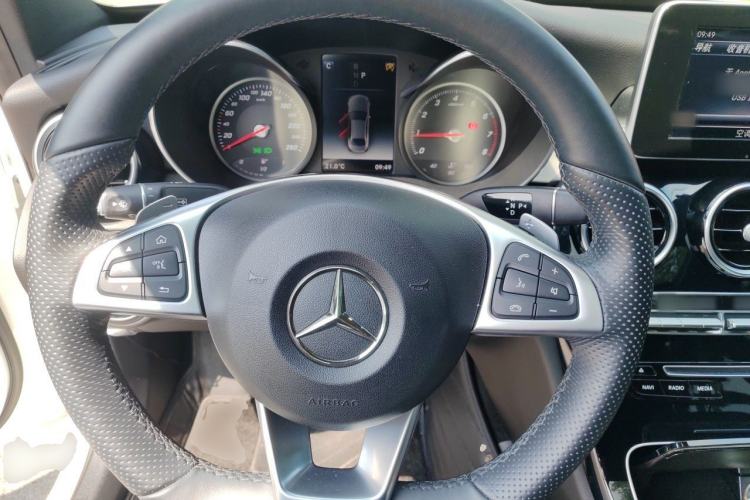 Used Mercedes-Benz C-Class 2018 C 200 Sport Edition Steering Wheel