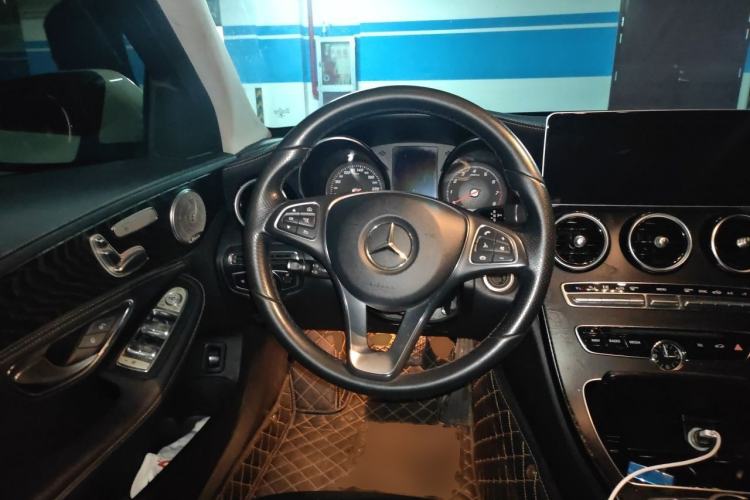 Used Mercedes-Benz C-Class 2018 C 200 L Sport Edition Steering Wheel