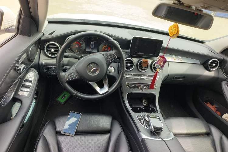 Used Mercedes-Benz C-Class 2018 C 200 L Sport Edition Steering Wheel