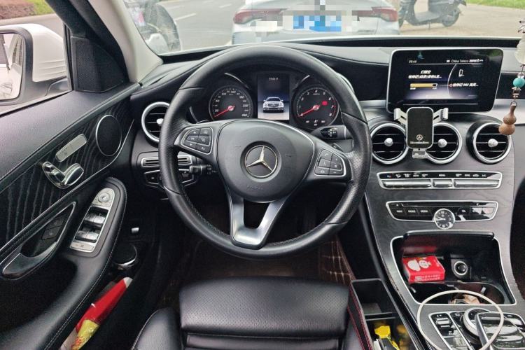 Used Mercedes-Benz C-Class 2018 C 200 L Sport Edition Steering Wheel