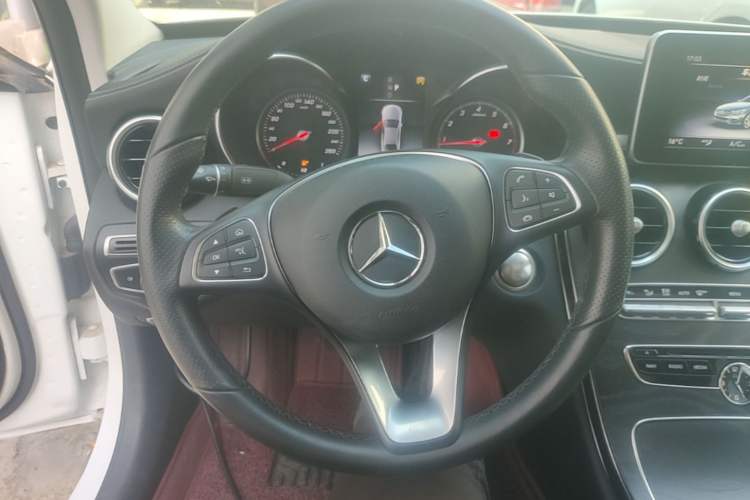 Used Mercedes-Benz C-Class 2018 C 200 L Sport Edition Steering Wheel