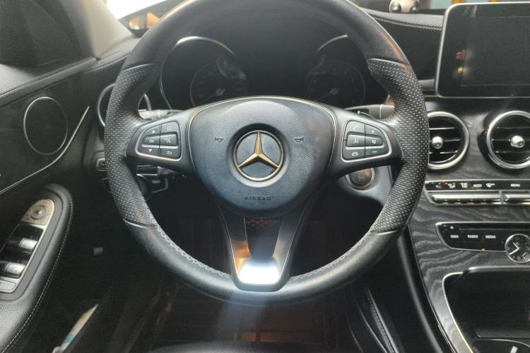 Used Mercedes-Benz C-Class 2018 C 180 L Fashion Edition Sport Version Steering Wheel
