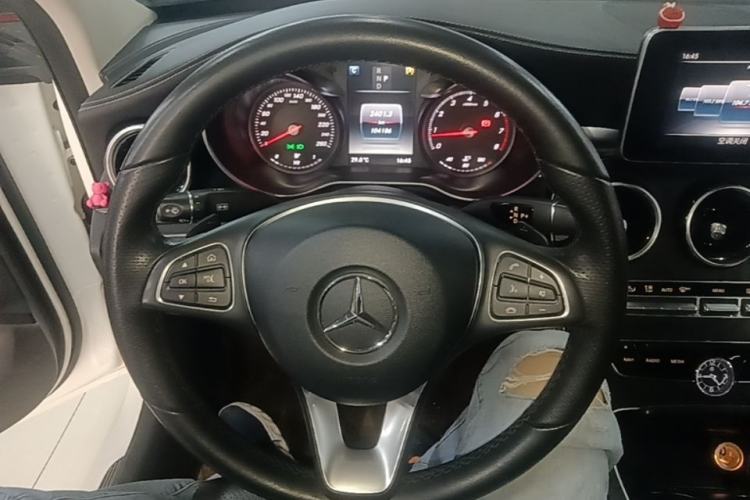 Used Mercedes-Benz C-Class 2018 C 200 L Sport Edition Steering Wheel
