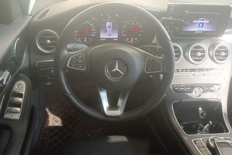 Used Mercedes-Benz C-Class 2018 C 200 Estate Steering Wheel