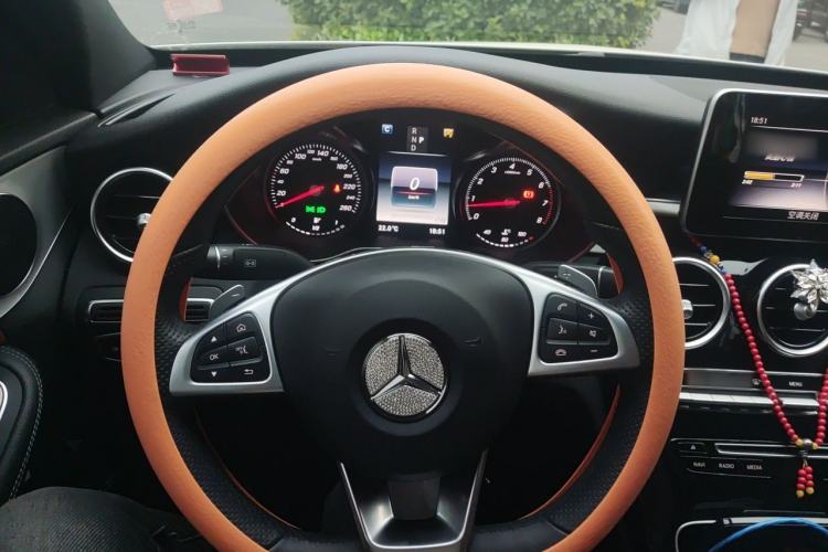 Used Mercedes-Benz C-Class 2018 C 200 Sport Edition Steering Wheel