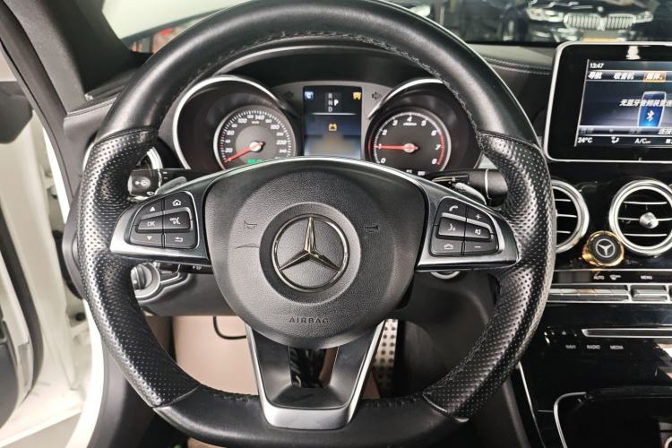 Used Mercedes-Benz C-Class 2018 C 200 4MATIC Coupe Steering Wheel