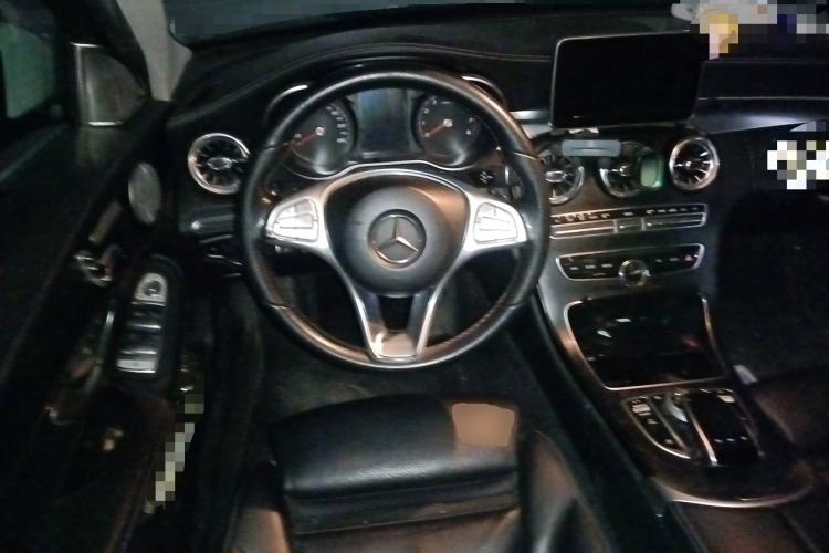 Used Mercedes-Benz C-Class 2018 C 200 L Sport Edition Achievement Special Edition Steering Wheel