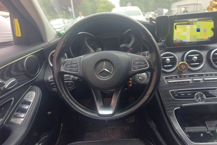 Used Mercedes-Benz C-Class 2018 C 180 L Fashion Edition Sport Version Steering Wheel