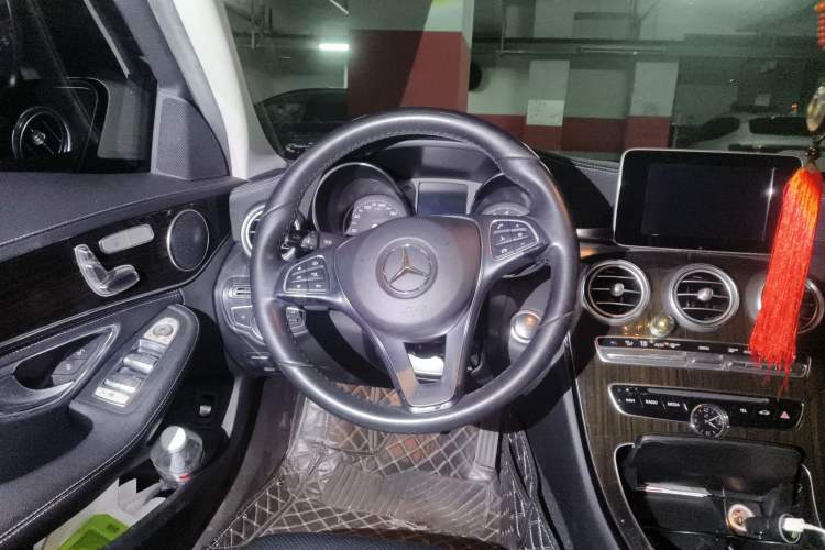 Used Mercedes-Benz C-Class 2018 C 200 L Steering Wheel