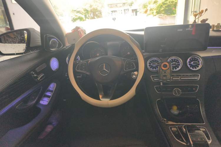 Used Mercedes-Benz C-Class 2018 C 200 L Sport Edition Steering Wheel