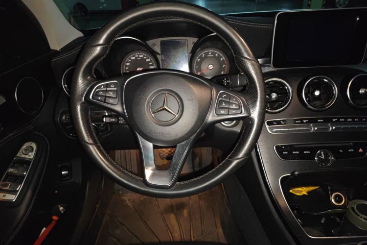 Used Mercedes-Benz C-Class 2018 C 200 L Sport Edition Steering Wheel