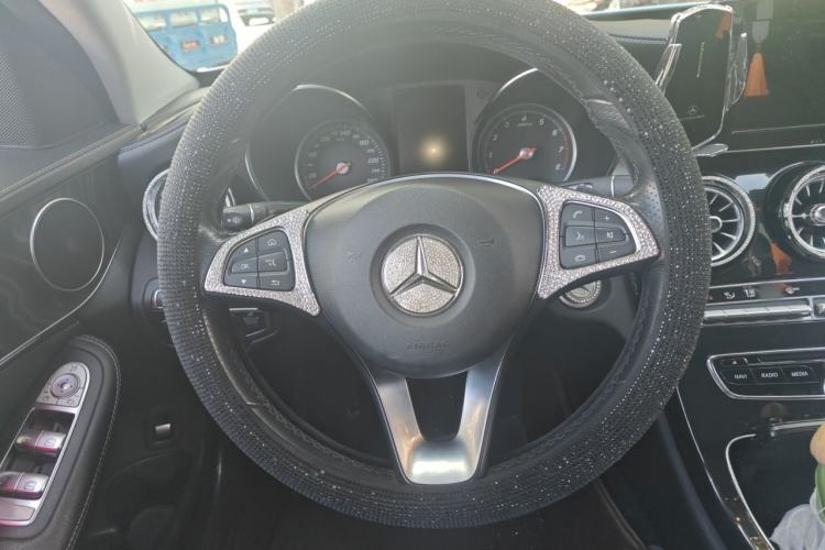 Used Mercedes-Benz C-Class 2018 C 180 L Fashion Edition Sport Version Steering Wheel