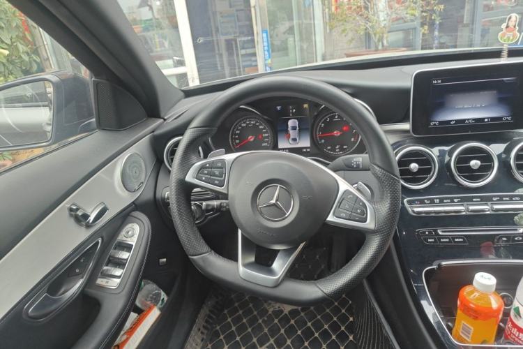 Used Mercedes-Benz C-Class 2018 C 200 Sport Edition Steering Wheel
