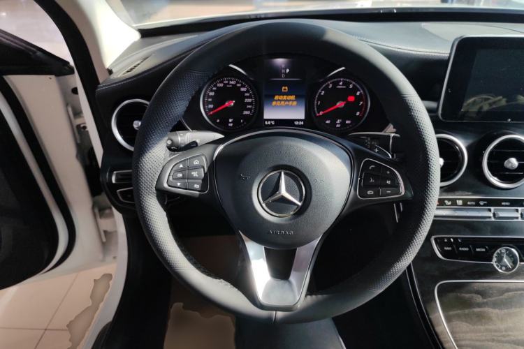 Used Mercedes-Benz C-Class 2018 C 200 L Sport Edition Steering Wheel