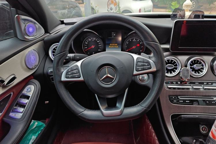 Used Mercedes-Benz C-Class 2018 C 200 Sport Edition Steering Wheel