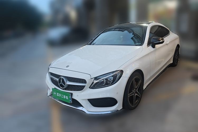 Used Mercedes-Benz C-Class 2018 C 200 Coupe Guazi used car, China used car export, Used car for sale, Used cars, Cheapest cars for sale