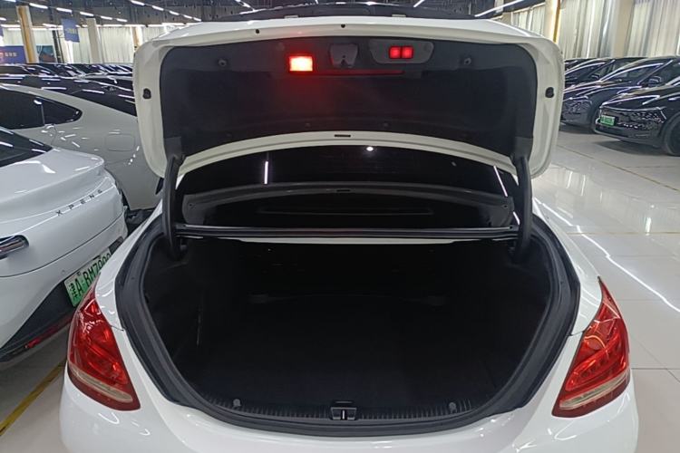 Used Mercedes-Benz C-Class 2018 C 200 L Sport Edition Trunk