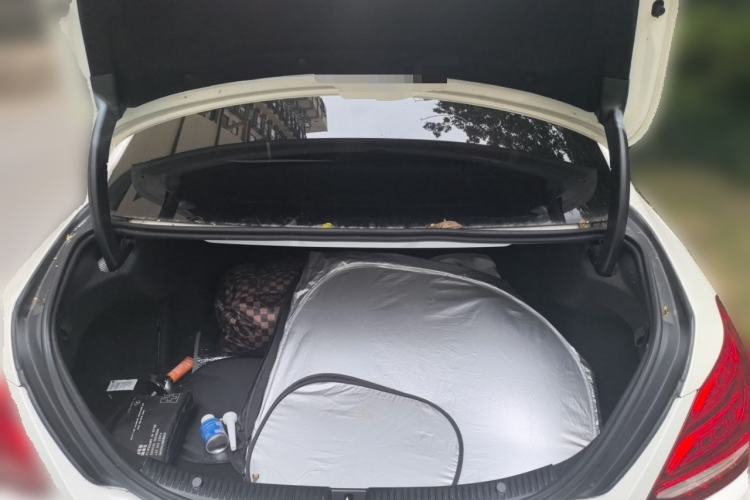 Used Mercedes-Benz C-Class 2018 C 200 Sport Edition Trunk