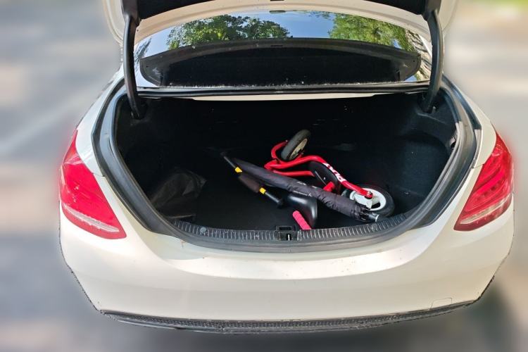 Used Mercedes-Benz C-Class 2018 C 200 Sport Edition Trunk