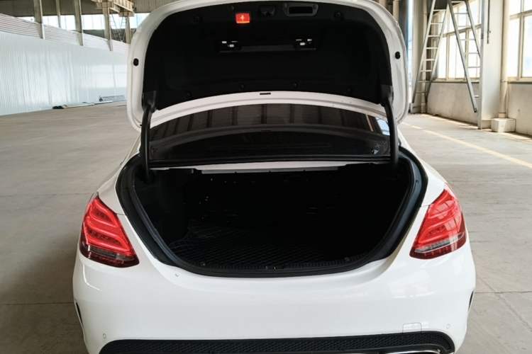 Used Mercedes-Benz C-Class 2018 C 200 L Sport Edition Trunk