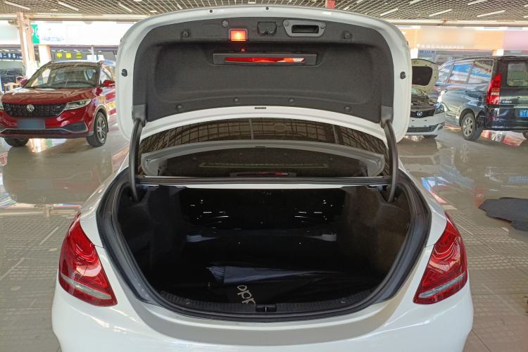Used Mercedes-Benz C-Class 2018 C 200 L Sport Edition Trunk
