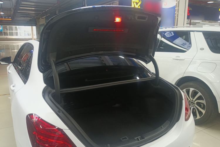 Used Mercedes-Benz C-Class 2018 C 200 L Sport Edition Trunk