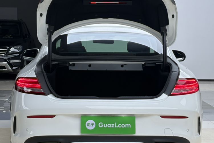 Used Mercedes-Benz C-Class 2018 C 200 Coupe Trunk