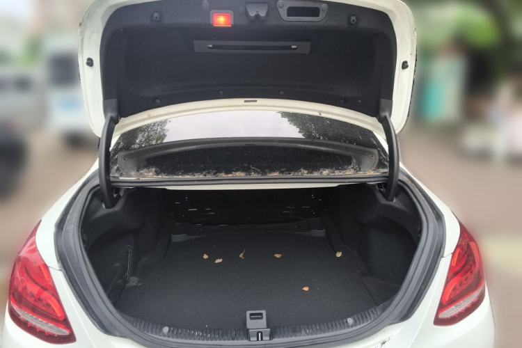 Used Mercedes-Benz C-Class 2018 C 200 Sport Edition Trunk