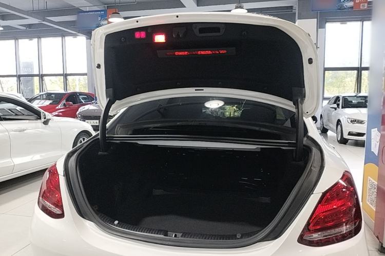 Used Mercedes-Benz C-Class 2018 C 200 L Sport Edition Trunk