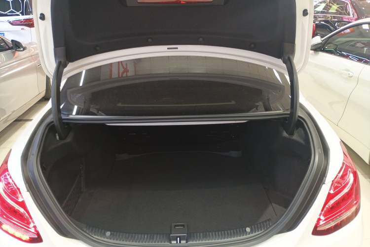 Used Mercedes-Benz C-Class 2018 C 200 L Sport Edition Trunk