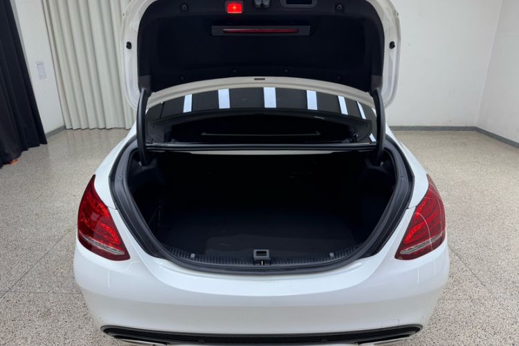 Used Mercedes-Benz C-Class 2018 C 200 L Sport Edition Trunk