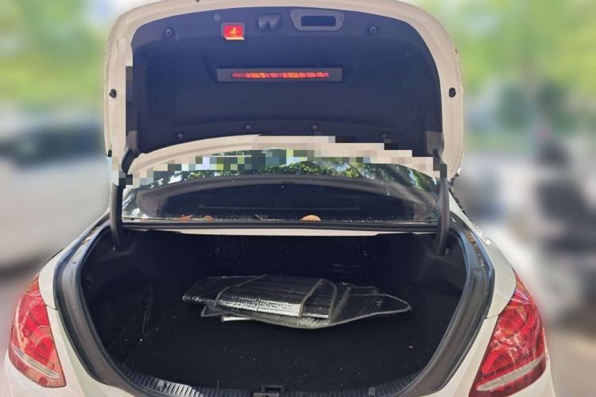 Used Mercedes-Benz C-Class 2018 C 180 L Fashion Edition Sport Version Trunk