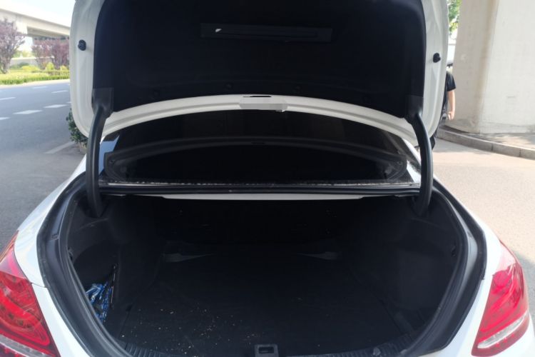 Used Mercedes-Benz C-Class 2018 C 200 Sport Edition Trunk