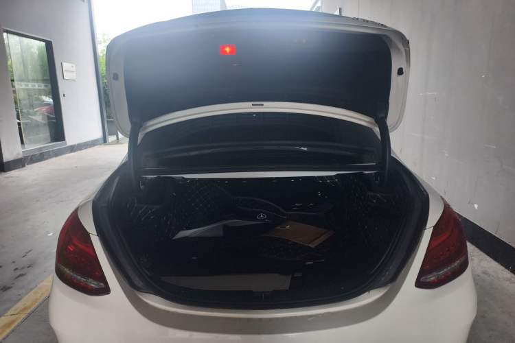 Used Mercedes-Benz C-Class 2018 C 200 L Sport Edition Trunk