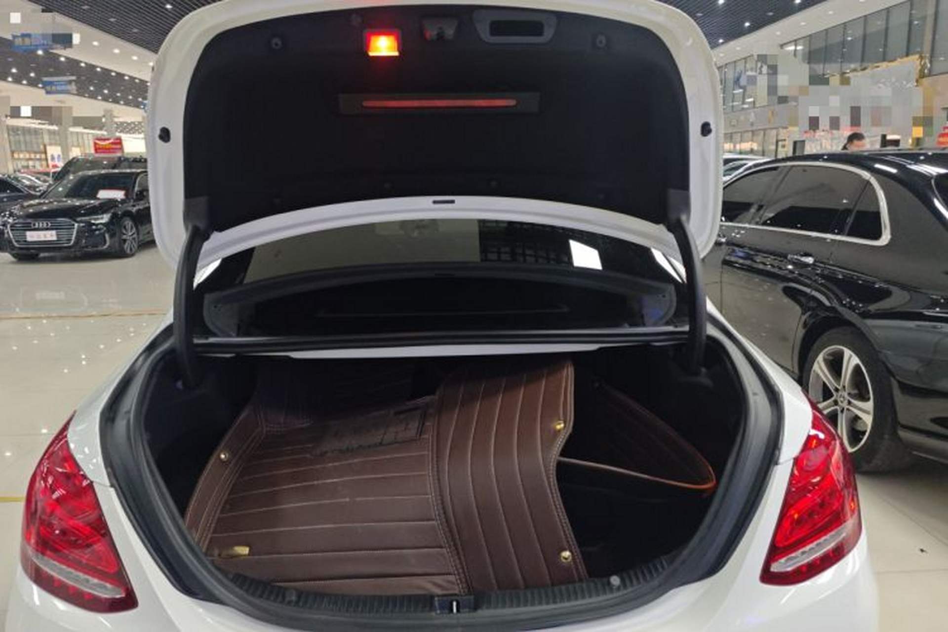 Used Mercedes-Benz C-Class 2018 C 200 L Sport Edition Trunk