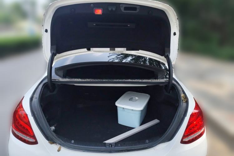 Used Mercedes-Benz C-Class 2018 C 200 Sport Edition Trunk