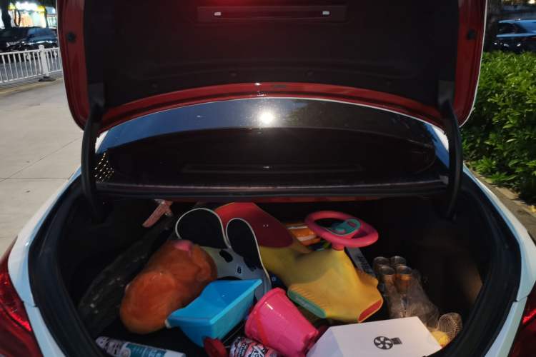 Used Mercedes-Benz C-Class 2018 C 200 L Sport Edition Achievement Special Edition Trunk