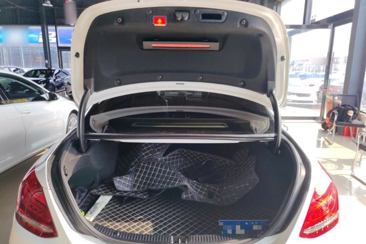 Used Mercedes-Benz C-Class 2018 C 200 L Sport Edition Trunk