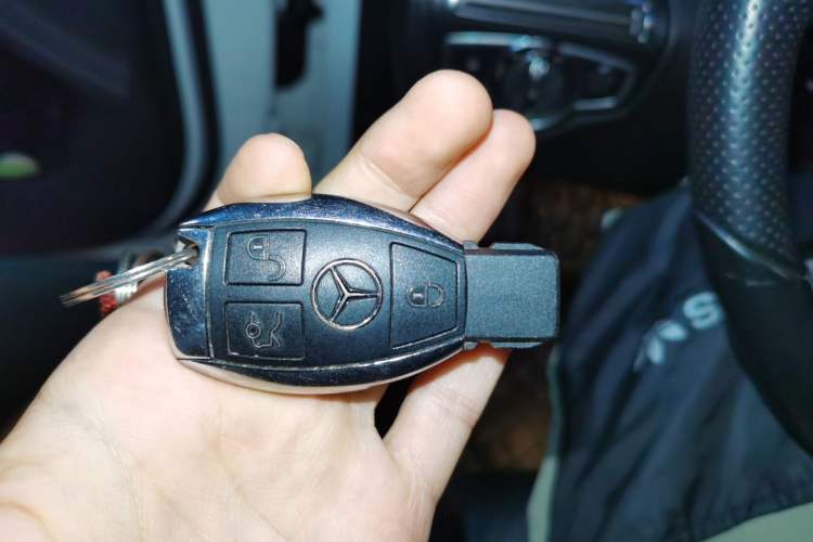 Used Mercedes-Benz C-Class 2018 C 180 L Fashion Edition Sport Version Vehicle Key