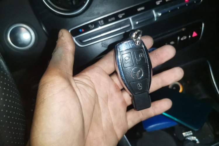 Used Mercedes-Benz C-Class 2018 C 200 L Sport Edition Vehicle Key