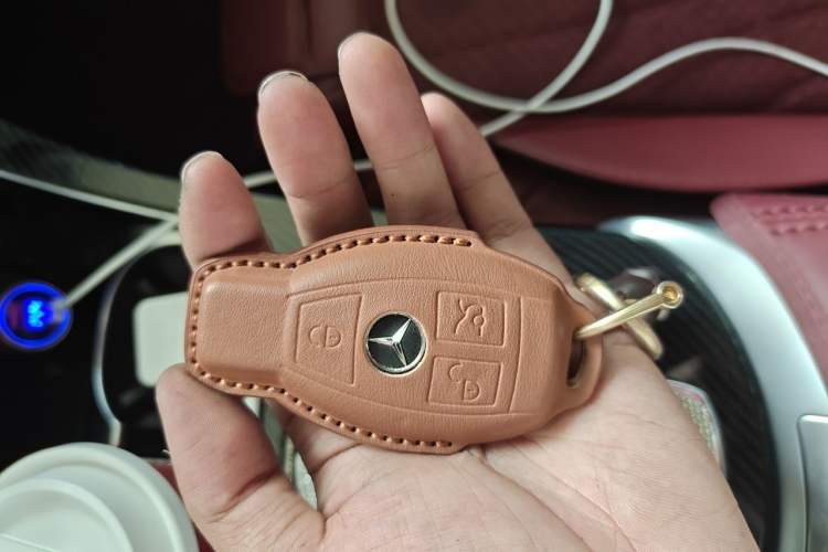 Used Mercedes-Benz C-Class 2018 C 180 L Fashion Edition Sport Version Vehicle Key